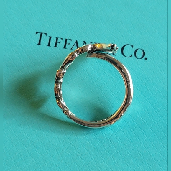 1885 Tiffany & Co. Daisy Spoon Ring in Sterling Silver Luxury Vintage #21 - Picture 10 of 16